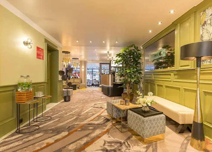 4 sterren hotel: Leonardo Hotel Antwerp The Plaza